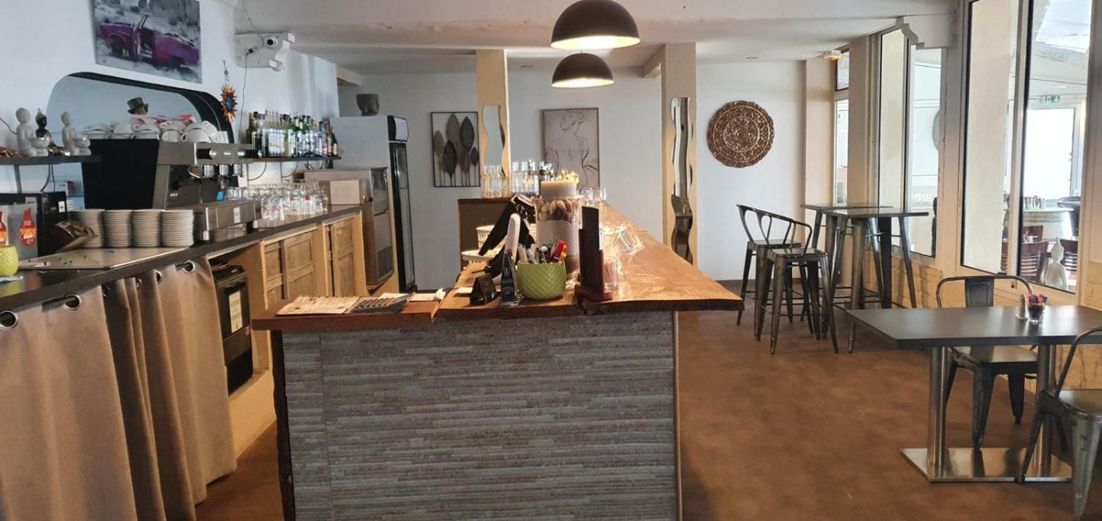 Hotel Restaurant Calypso Fos-sur-Mer Exterior foto